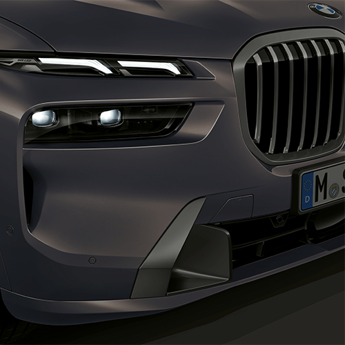 BMW X7 Front