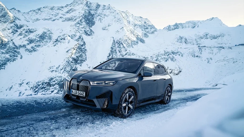 BMW iX