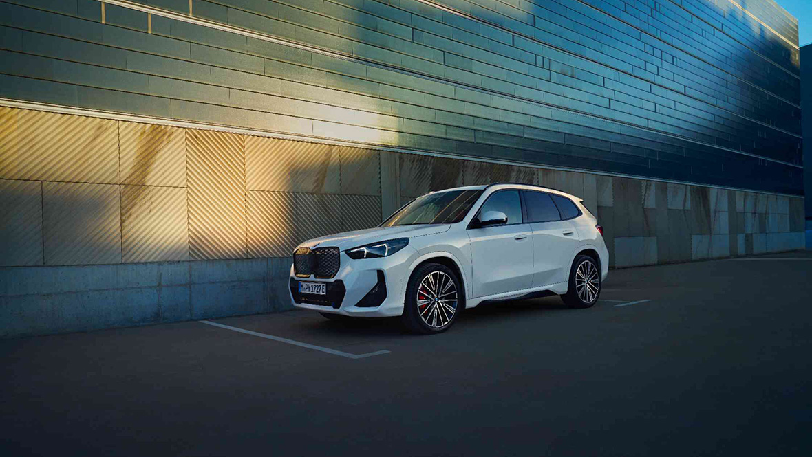 BMW iX1 eDrive20 mit individueller Ausstattung
