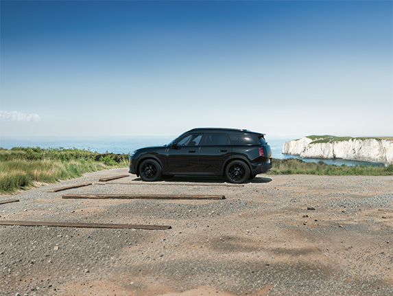 Mini Countryman Blackyard